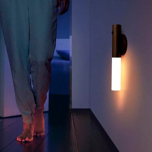 Aplique de pared magnético con luz